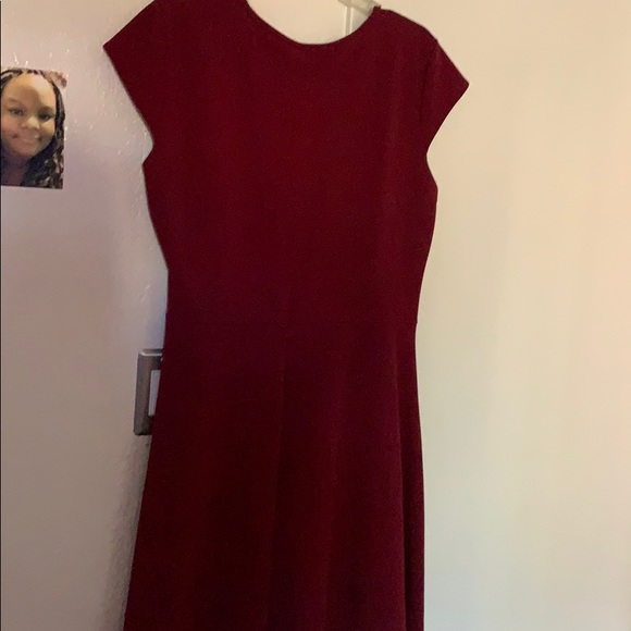 Clothes - Picture 4 of 4